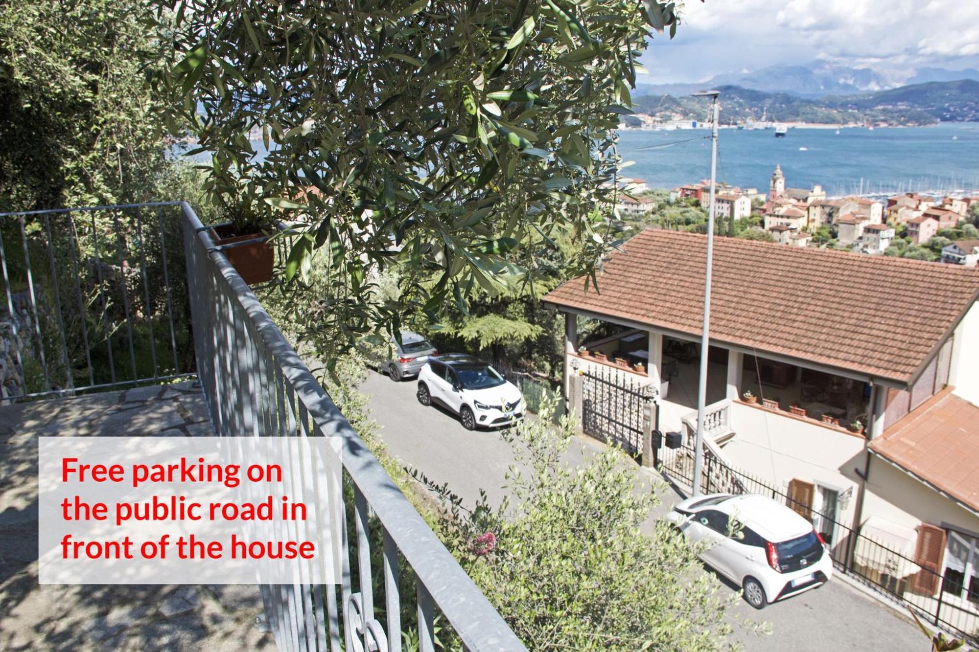 La Terrazza Con L'Ulivo - Guesthouse Con Terrazza E Vista Sul Golfo Dei Poeti La Spezia Extérieur photo